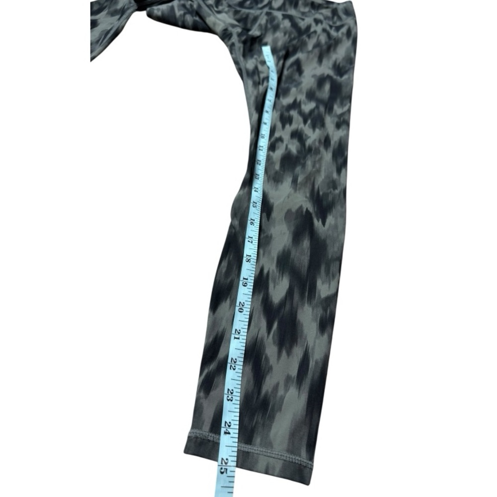 Varley Animal Aztec Print Luna Leggings size XS - Picture 9 of 9
